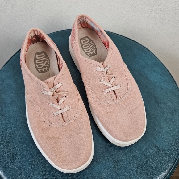 Hey Dude Conway Craft Womens 8 Shoes Pink White Slip On Sneaker - Picture 1 of 8